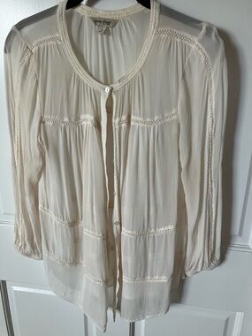 Lucky Blouse Soft & Sheer
